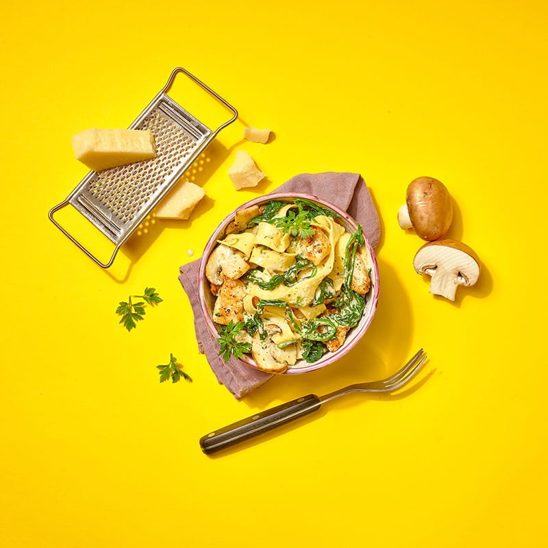 Pappardelle mit Spinat, Pilzen und Poulet