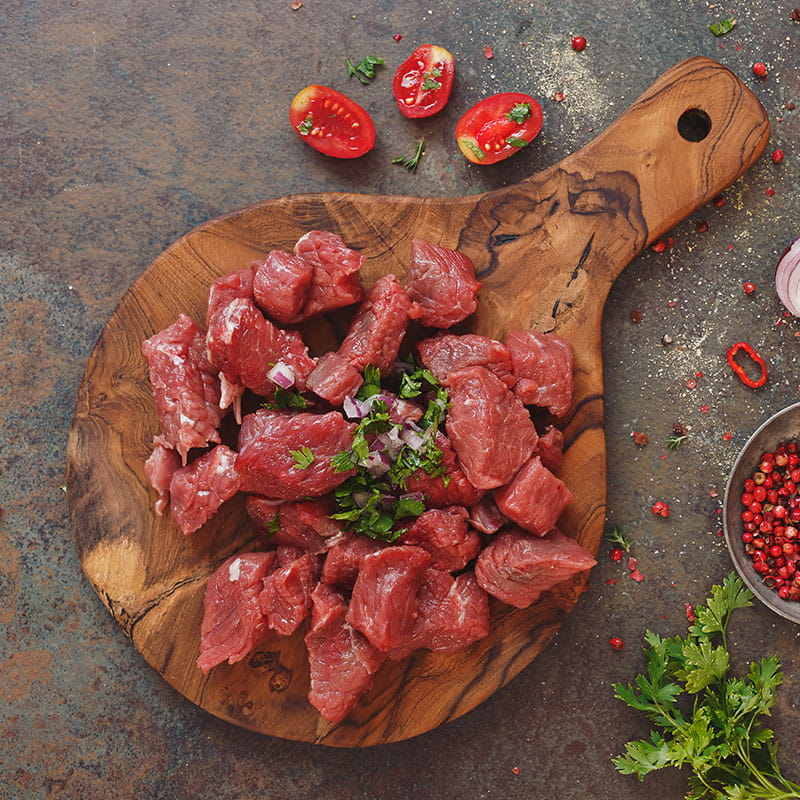 Emincé de gibier à la sauce aux noix