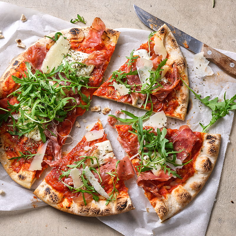 MCC_Pizza-Ruccola-Parmesan-Parma-ohne_800x800px